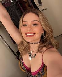 Allison Shepard's Instagram, Twitter & Facebook