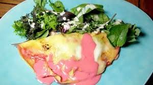 Crepe Mit Gemusefullung Und Rote Bete Sosse Bildquelle Wdr Lecker Kulinarisch Rezepte