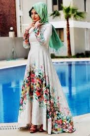 Tesettur Asimetrik Kesim Elbise Modelleri Moda Tesettur Giyim Elbise Modelleri Elbise Resmi Elbise