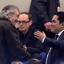 Erick thohir diklaim bakal jual seluruh saham di inter milan. Erick Thohir To Sell Majority Share Of Inter Italian Press Reports Black And Red United