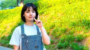 Artis korea lee ji eun dikabarkan telah meninggal dunia. Pemain Drama School 2017 Song Yoo Jung Meninggal Dunia Diduga Bunuh Diri