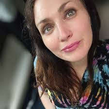 Vickie Colon's Instagram, Twitter & Facebook