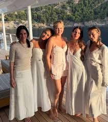 Amy Schumer Stuns in Corset Top and Shorts in Rare Photo With Jennifer Aniston and Courteney Cox