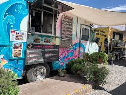 Dino's Gourmet Food Truck — Takeout Restaurant food truck in Kahului, Hawaii