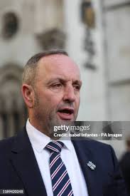 20 Bad Tipper Stock Photos, High-Res Pictures, and Images