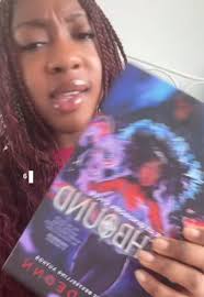 Who Does Bee Matthews End Up with in Oathbound