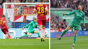 Manuel neuer wird weltweit als fußballheld gefeiert und hebt trotzdem nicht ab. Video Best Of Manuel Neuer