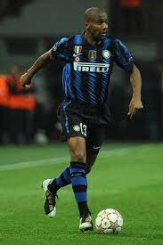Dossier.anti.inter 20/12/2008 gol della vittoria di maicon sul siena per 2 a 1. Douglas Maicon In Inter Milan V Schalke 04 Uefa Champions League Quarter Final Inter Milan Uefa Champions League Champions League