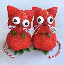 Elle Transforme Les Fruits Et Legumes En Personnages Pleins D Humour Food Art For Kids Creative Food Art Food Art