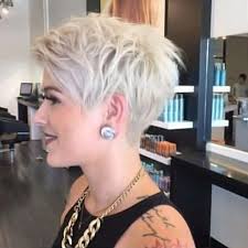 Dann sind sie nicht allein, viele frauen versuchen mit allen mitteln das haar optisch voller wirken zu lassen. Short Haircut 2017 1 Kurzhaarschnitte Kurzhaarschnitt Fur Feines Haar Pixie Haircut