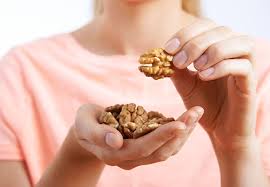 Nuts.com has been visited by 10k+ users in the past month A Diet Tip For People With Type 2 Diabetes Eat More Nuts Health Essentials From Cleveland Clinic