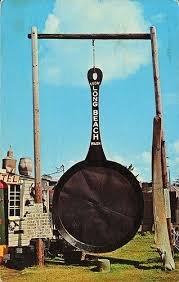 World S Largest Fry Pan Long Beach Wa Roadside Attractions Long Beach Worlds Largest