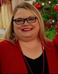 Amanda Lynette Mays Brown, better known as Mandi, passed away peacefully in  her home