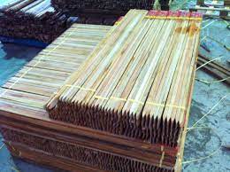 Master mark provides a variety of plastic and steel stakes for use in landscaping, gardening and support. Lattice Makers Garden Stakes Lattice Makers