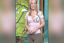 Panties, bikini, shorts) in the shape of a woman's labia, vaguely reminiscent of a camel's toes. Daily Star On Twitter Camel Toe Curse Strikes Blonde Weather Girl During Live Broadcast Https T Co 5iz45bmmsq