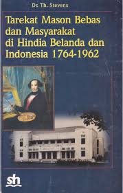 July 13, bagi yang pernah membaca catatan hariannya soe hok gie, buku ini memberi konteks mengenai latar dan kisah di balik sebuah catatan harian. Unduh E Book Sejarah Biar Sejarah Yang Bicara