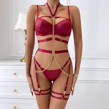 女性のエロ寝間着＆ローブセット セクシーなランジェリーエロコスチューム女性レースパッチワーク下着3Pcアンダーワイヤーポルノブラジャ  新しいセクシーなランジェリー 下着 メタルチェーン メッシュ プッシュアップブラ エロティックコスチューム アンダーワイヤー ...