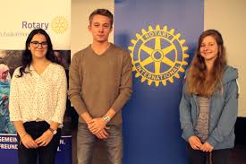 Prozent aller eltern vertrauten dieser empfehlung, während die übrigen angaben, ihnen sei der rat von freunden und bekannten (1. Langer Rhetoriksonntag Im Hermann Josef Kolleg Steinfeld Der Blog Der Kreissparkasse Euskirchen