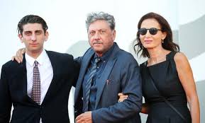 Notizie, foto e video su sergio castellitto, tutti gli aggiornamenti il messaggero. Pietro Castellitto Il Rapporto Col Padre Sergio Ma Tu Ci Tieni Al Mio Futuro
