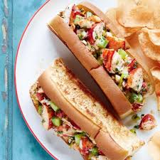 Mes Lobster Roll Sont Completement Fous Tout Le Monde Les Adore Et En Redemande Recettes Ma Fourchette Lobster Recipes Food Cooking