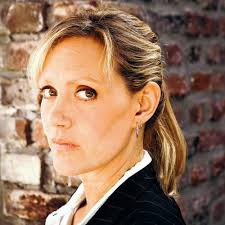 Porträt der Schauspielerin Anna Schudt: Auf Expedition