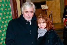 Sama urbánková slyšela, jak šafránková při prvním setkání s. Josef Abrham A Libuse Safrankova Utikaji Z Prahy Sedmicka Cz