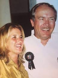 Clint Kinney's Instagram, Twitter & Facebook