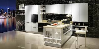 And as the counter hits the corner, the cabinets also go 90 degrees. Modern Toughened Glass Kitchen Cabinet Op14 094