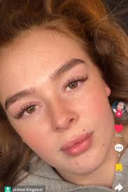 What eyelash curl is best for hooded eyes?