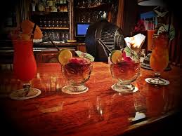 The latter after the meal, when you need to digest it. Before Dinner Drinks Are A Must Too Picture Of Mama S Fish House Paia Tripadvisor