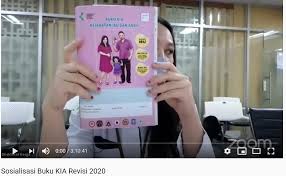 Kemudian kena isi buku merah or merah jambu kena isi 2 buku, satu untuk simpanan kita, satu untuk simpanan klinik. Apa Yang Baru Dari Buku Kia Revisi 2020 Seri Pertama Kesehatan Ibu Dinas Kesehatan Kota Surakarta