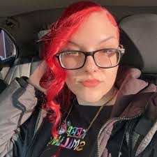 Karina Cook's Instagram, Twitter & Facebook