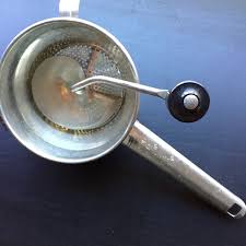 It's actually meant for cutting delicate cakes like angel food. Vintage Kitchen Red Wood Handle Ricer Food Processor Serving Utensils Dining Serving Lifepharmafze Com