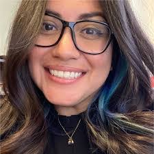 Shadi Rafat's Instagram, Twitter & Facebook