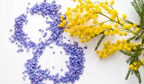 Voglio fare gli auguri ad una bacioni! 8 Marzo Festa Della Donna A Riccione Offerta Aparthotel Viale Ceccarini Metropol Ceccarini Suite