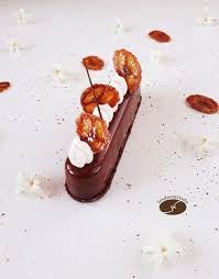 Le Banana Choc Les Desserts De Jn Desserts A L Assiette Gateau Individuel Patisserie