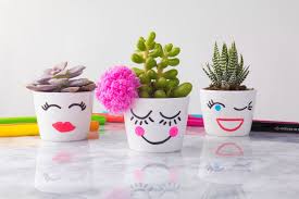 How To Make Decorative Flower Pots For A Mother S Day Craft Ooly Decorated Flower Pots Painted Plant Pots Painted Flower Pots