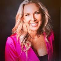 Lori Atencio's Instagram, Twitter & Facebook