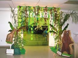 Here are a few ideas to help you achieve this project successfully.…. This Weeks 18 Easy Home Renovation Ideas And Creative Safari Decorations Jungle Decorations Jungle Party Decorations