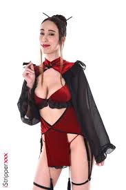 Camila Nissa - Free nude pics, galleries & more at Babepedia