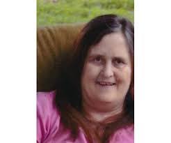 Shelly Ogden's Instagram, Twitter & Facebook