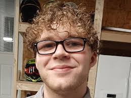 Daniel Vandervort's Instagram, Twitter & Facebook