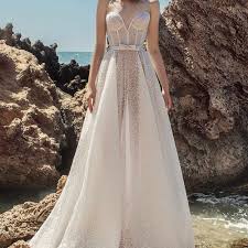 Top color choices include blush pink, champagne, and gold. 19 Sexy Wedding Dresses For The Bold Bride