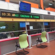 .dan tanah kuala pilah, 72000 kuala pilah, negeri sembilan, kampung telok, 72000 kuala pilah, negeri sembilan, מלזיה, ליד המקום הזה: Fotos En Pejabat Daerah Dan Tanah Kuala Pilah Edificio Gubernamental