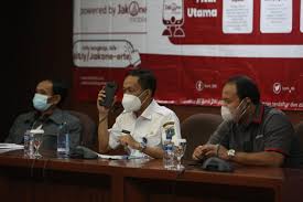 These sentences come from external sources and may not be accurate. Bank Dki Hadirkan Jakone Erte Mudahkan Urusan Warga Republika Online