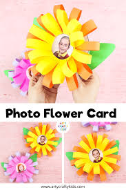 There are 9883 easy cards for kids for sale on etsy, and they cost 8,75 $ on average. Photo Flower Card For Kids To Make Arty Crafty Kids