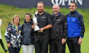 His bodyweight is 225 lbs. Shane Lowry In Tears As He Dedicates Sensational Open Win To His Parents Golf Sport Express Co Uk