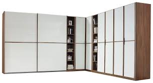 Scopri ricette, idee per la casa, consigli di stile e altre idee da provare. Grosser Eck Kleiderschrank Mit Weisser Glasfront
