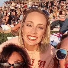 Linda Permenter's Instagram, Twitter & Facebook