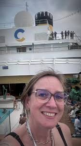 Sylvia Leal (@sylvialeal05)